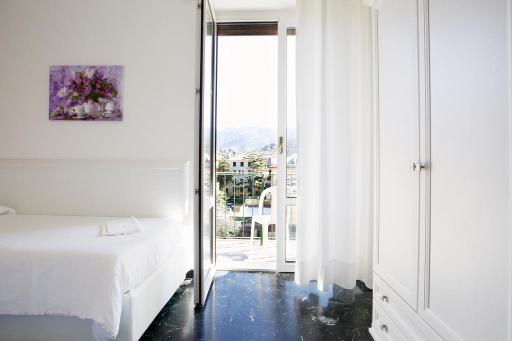 Riviera Apartments Levanto Buitenkant foto